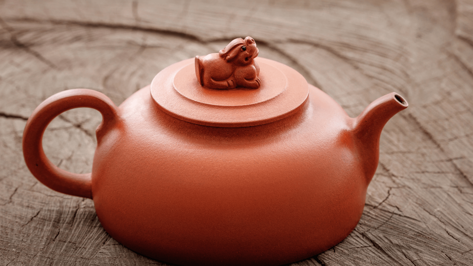 Unlocking the Magic of Zisha Teapots: A Tea Lover’s Best Friend