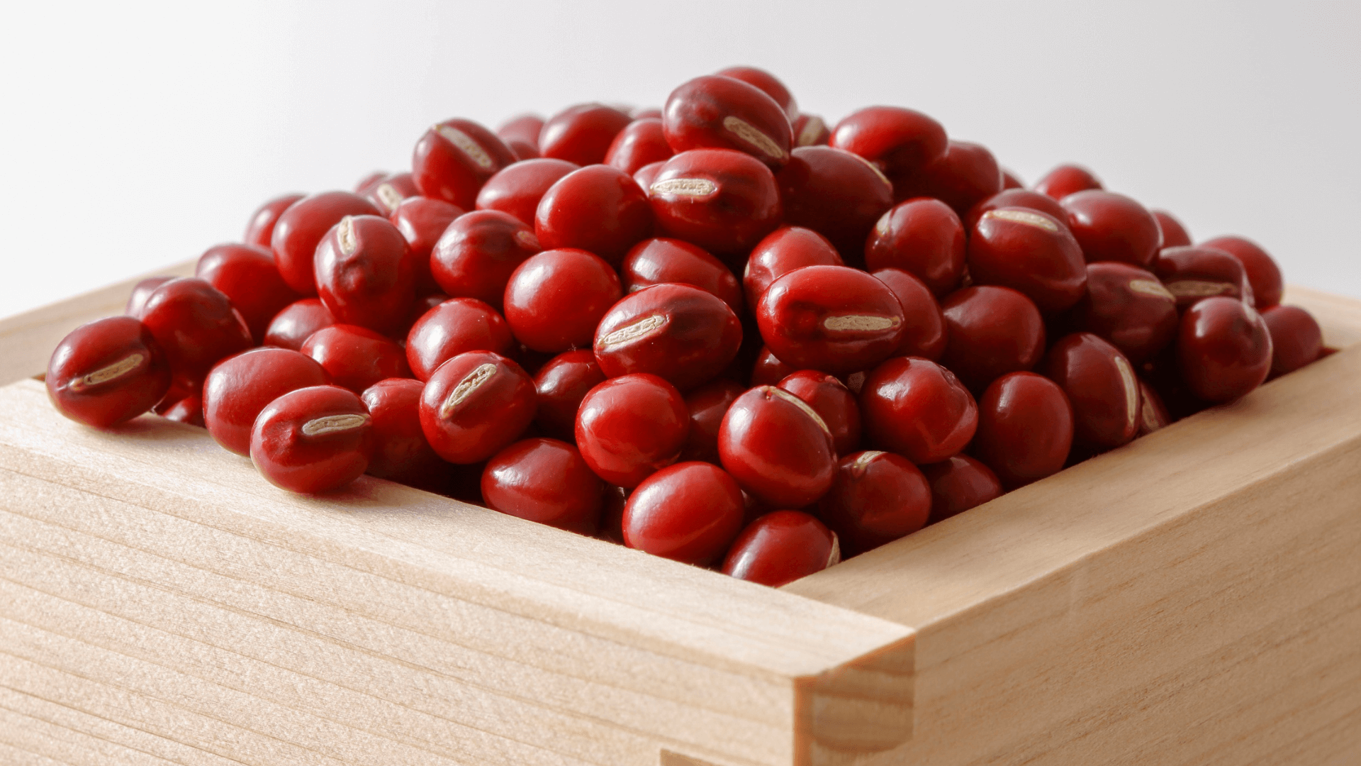 The Ultimate Guide to Yōkan and Yanggaeng: East Asia’s Elegant Bean Jelly Desserts